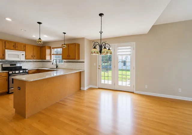 Photo 4 of Single family home for sale at 24851 Michele Dr, Plainfield, IL 60544 | MLS# 12694790 | Listing updated on 2026-09-20