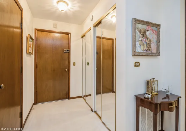 2nd image of 301 Lake Hinsdale Dr #404, Willowbrook, IL 60527 | MLS# 12694792
