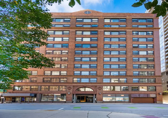 1st image of 161 W Harrison St #1206, Chicago, IL 60605 | MLS# 12694837