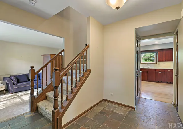 Homes for sale in Buffalo Grove, IL | 470 Highland Grove Dr, Buffalo Grove, IL 60089 | MLS# 12694854