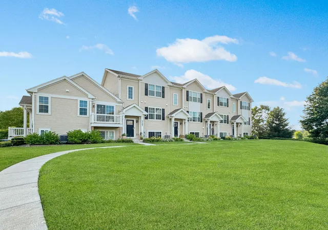 Photo 1 of Sale Pending at 3747 Bailey Rd, Yorkville, IL 60560 | MLS# 12694858 | Listing updated on 2026-09-13