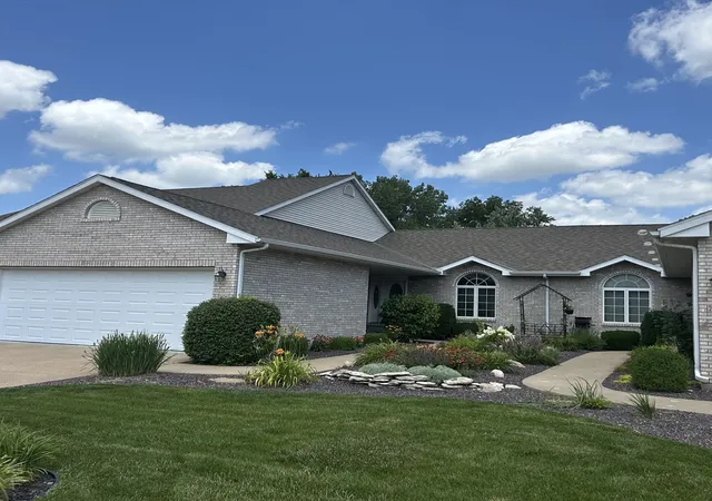 1st image of 2626 Kings Pointe Se Dr #2626, Quincy, IL 62305 | MLS# 12694878