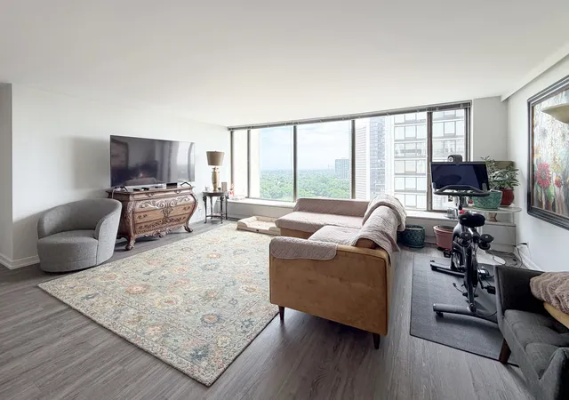 Homes for sale in Chicago, IL | 5455 N Sheridan Rd #1908, Chicago, IL 60640 | MLS# 12694888