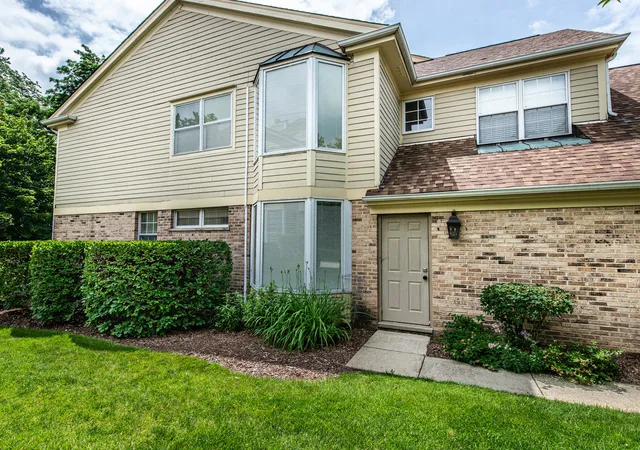 2nd image of 1857 W Ashbury Ln #3-6, Inverness, IL 60067 | MLS# 12694905