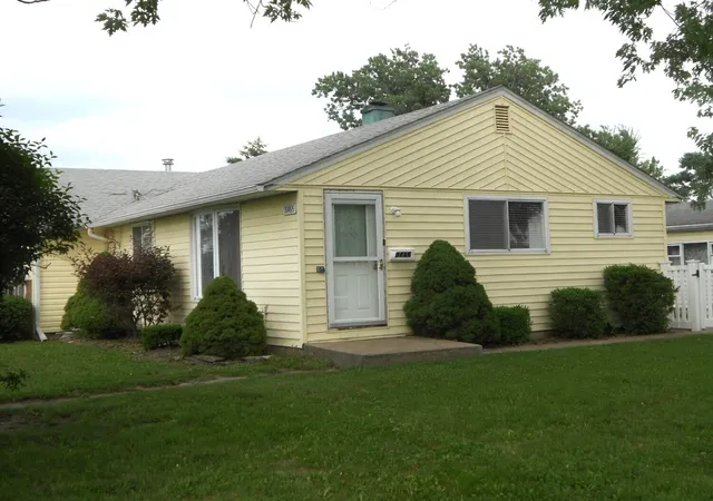 Photo 3 of Multi family home for sale at 8865 S Ryan Rd, Hometown, IL 60456 | MLS# 12694911 | Listing updated on 2026-10-20