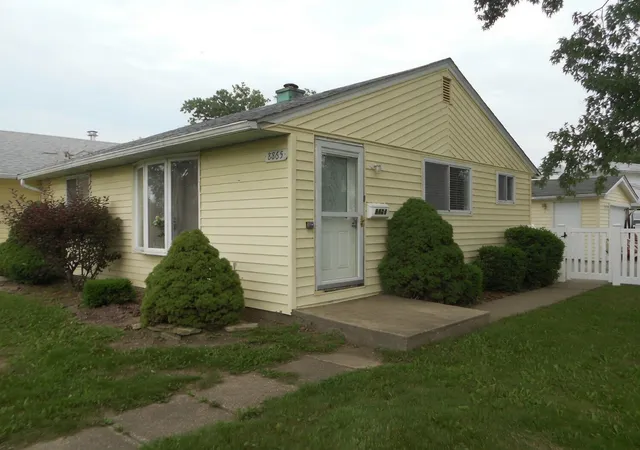 Listing Photo 4 - Condo for sale in building located at 8865 S Ryan Rd, Hometown, IL 60456
