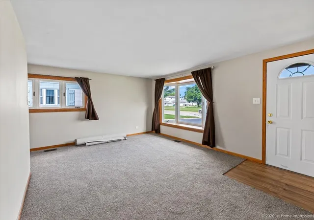 5th image of 8875 S Corcoran Rd, Hometown, IL 60456 | MLS# 12694919