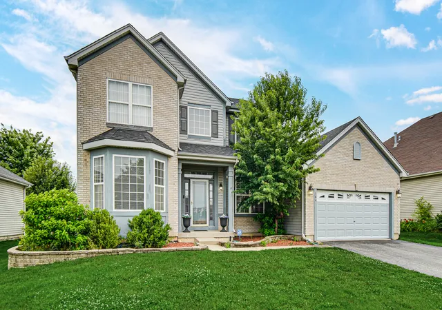 2nd image of 184 Fox Bend Cir, Bolingbrook, IL 60440 | MLS# 12694922