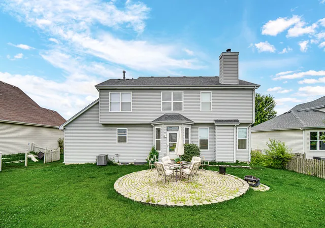 4th image of 184 Fox Bend Cir, Bolingbrook, IL 60440 | MLS# 12694922