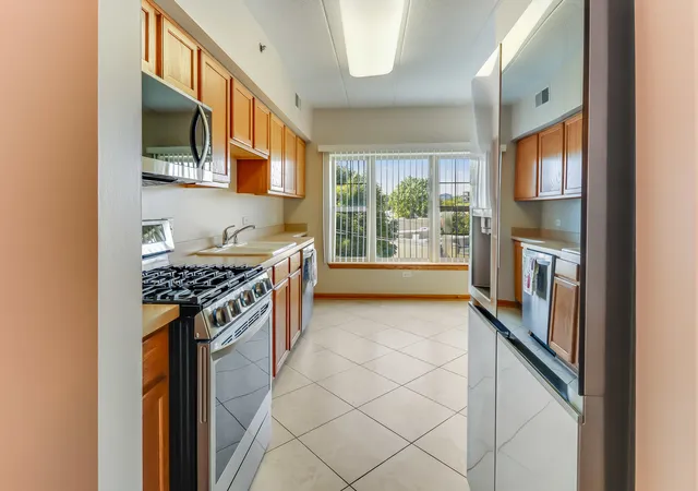 Homes for sale in Elmhurst, IL | 1200 S Prospect Ave #303, Elmhurst, IL 60126 | MLS# 12694997