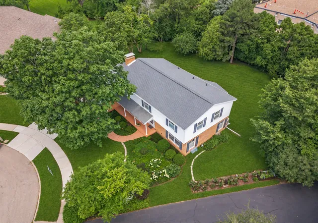 Photo 2 of Single family home for sale at 12 Northcrest Ct, Bloomington, IL 61701 | MLS# 12695006 | Listing updated on 2026-09-24