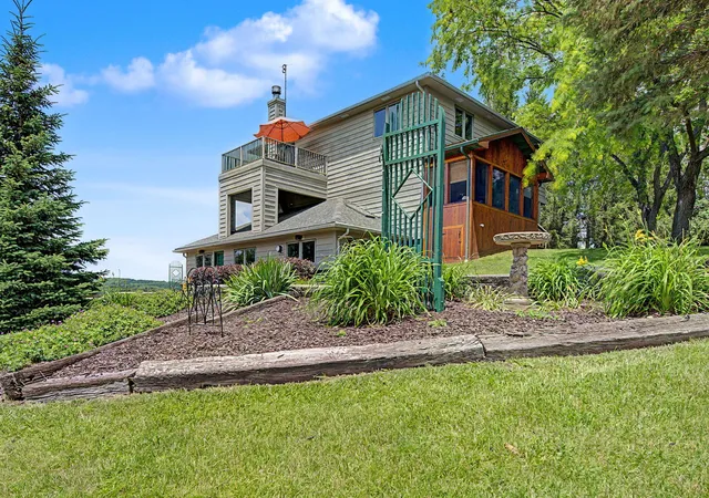Homes for sale in Elizabeth, IL | 10 S Snipe Hollow Rd, Elizabeth, IL 61028 | MLS# 12695040