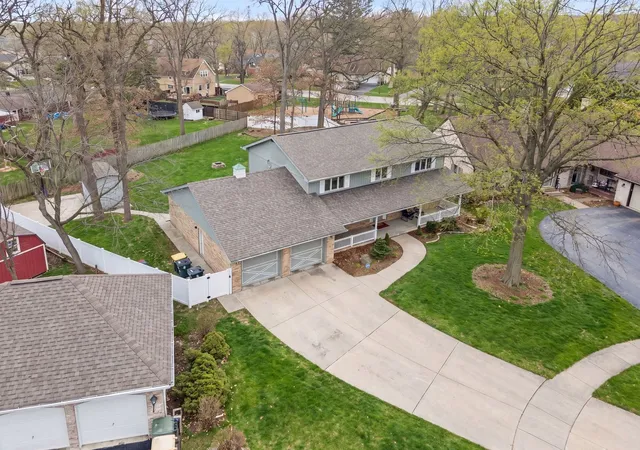 40th image of 18118 Whitman Ln, Lansing, IL 60438 | MLS# 12695096
