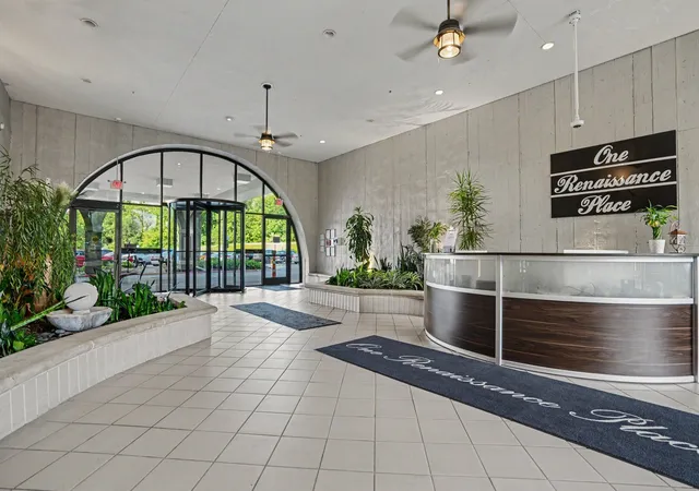 Homes for sale in Palatine, IL | 1 Renaissance Pl #3G, Palatine, IL 60067 | MLS# 12695107