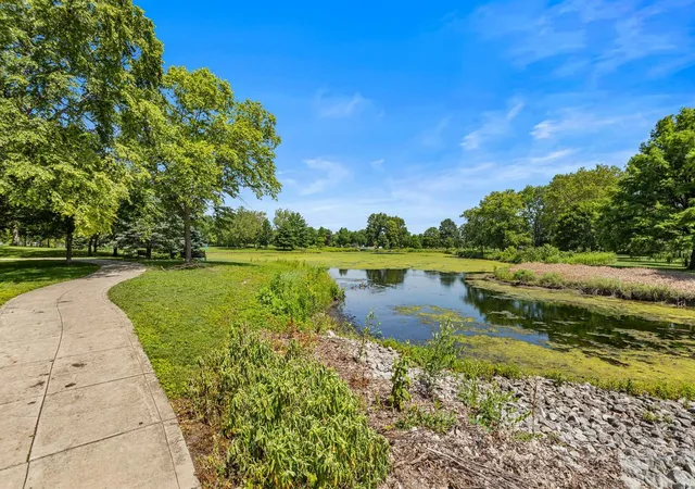 Homes for sale in Champaign, IL | 1921 Melrose Dr #A, Champaign, IL 61820 | MLS# 12695108