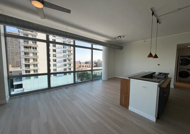 Photo 3 of Condo for sale at 1819 S Michigan Ave #710, Chicago, IL 60616 | MLS# 12695113 | Listing updated on 2026-09-13