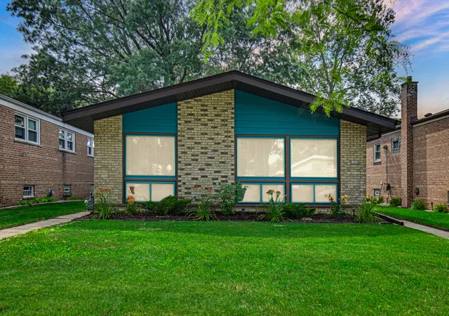 23rd image of 14340 Ingleside Ave, Dolton, IL 60419 | MLS# 12695123