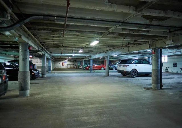 Homes for sale in Chicago, IL | 6030 N Sheridan Rd #803, Chicago, IL 60660 | MLS# 12695170