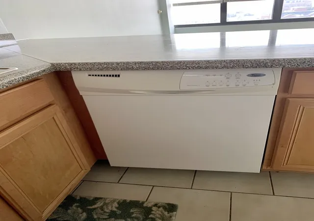 5th image of 6030 N Sheridan Rd #803, Chicago, IL 60660 | MLS# 12695170