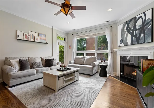 3rd image of 4700 N Kenmore Ave #2C, Chicago, IL 60640 | MLS# 12695174