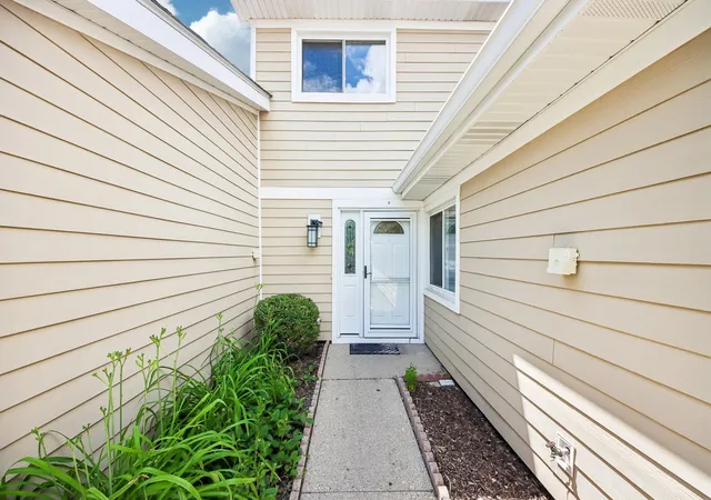 Homes for sale in Palatine, IL | 1124 E Potomac Ln #1124, Palatine, IL 60074 | MLS# 12695182