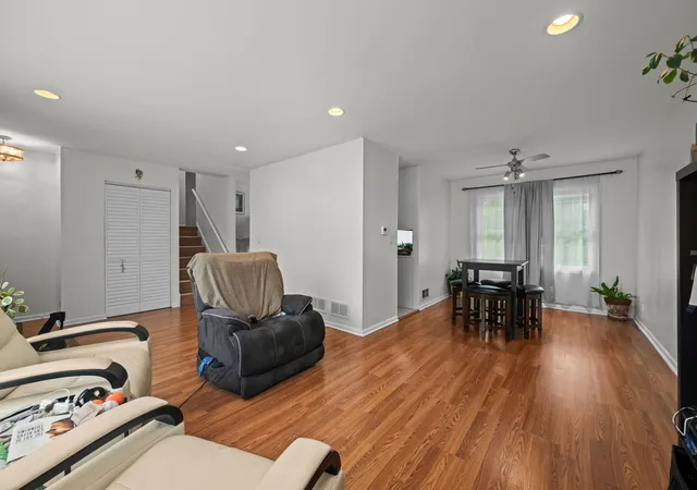 Homes for sale in Buffalo Grove, IL | 600 Thompson Blvd, Buffalo Grove, IL 60089 | MLS# 12695205