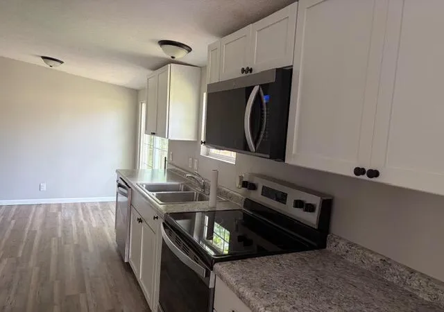 Photo 23 of Single family home for sale at 1609 N 11th Street, Herrin, IL 62948 | MLS# 12695270 | Listing updated on 2026-09-14