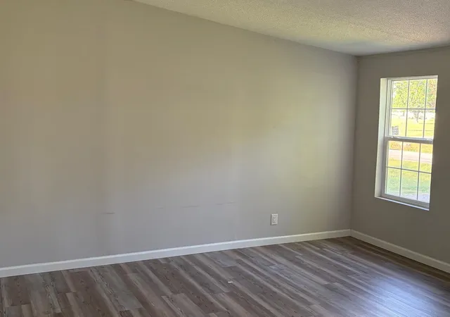 Photo 4 of Single family home for sale at 1609 N 11th Street, Herrin, IL 62948 | MLS# 12695270 | Listing updated on 2026-09-14