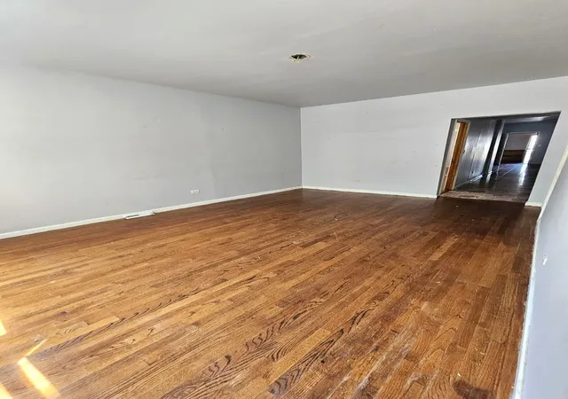 4th image of 2840 W 23Rd Pl, Chicago, IL 60623 | MLS# 12695291