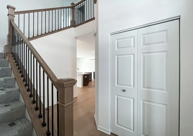 2nd image of 1595 Glenbrooke Ln #1, New Lenox, IL 60451 | MLS# 12695311