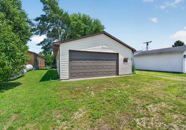 Homes for sale in Reddick, IL | 18530 W 3000 Lot #93 Rd, Reddick, IL 60961 | MLS# 12695314
