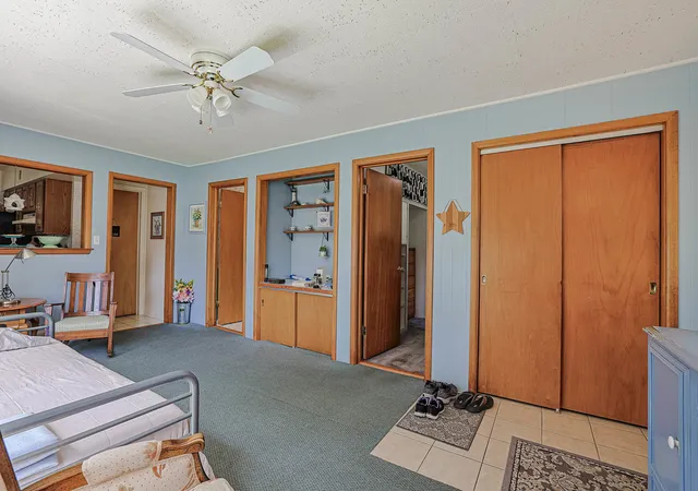 image of 325 S Lodge Ln, Lombard, IL 60148 | MLS# 12695338