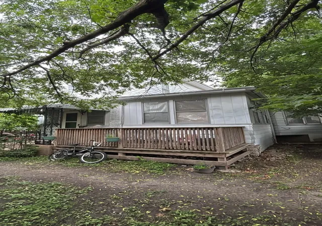 2nd image of 1112 Fulton St, Ottawa, IL 61350 | MLS# 12695366