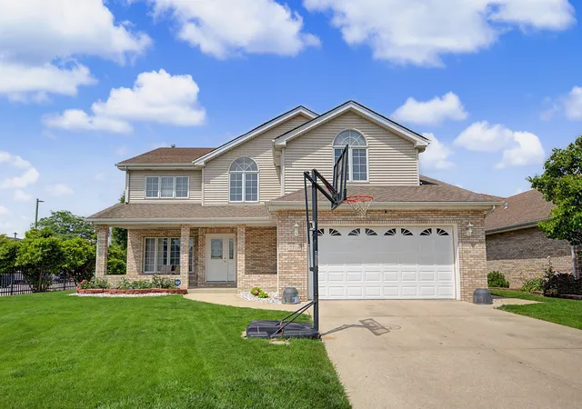 2nd image of 7716 Leclaire Ave, Burbank, IL 60459 | MLS# 12695413