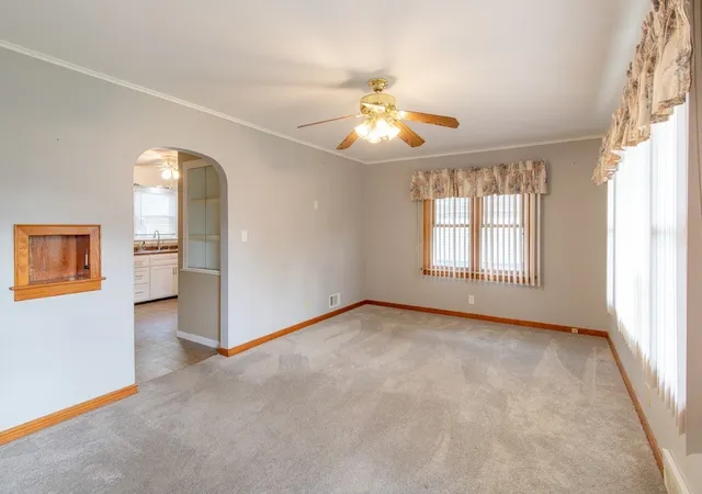 3rd image of 1430 N 20Th St, Quincy, IL 62301 | MLS# 12695425