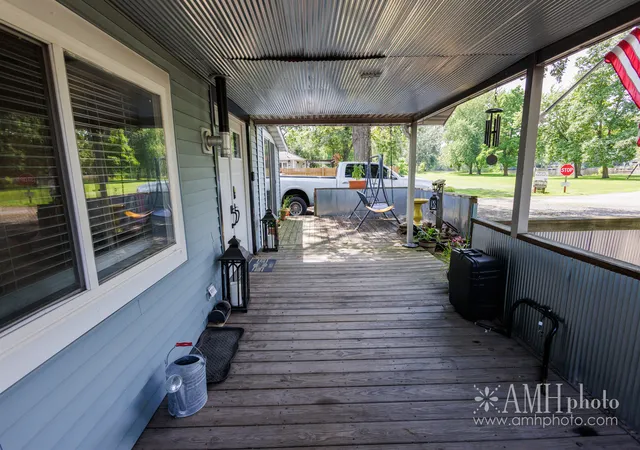 Homes for sale in Momence, IL | 2 Elmwood Ave, Momence, IL 60954 | MLS# 12695427