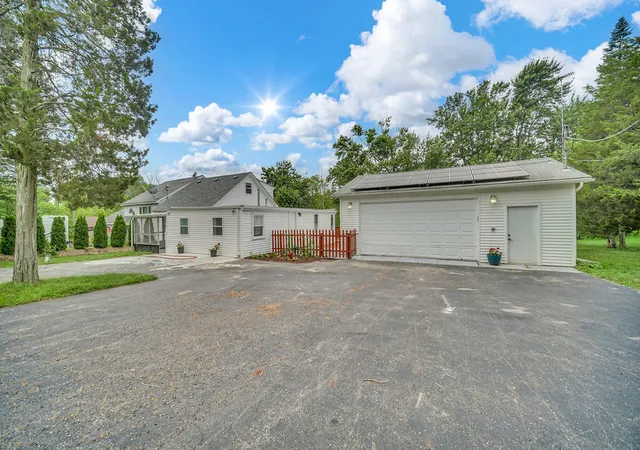 Homes for sale in Lake Villa, IL | 37544 N Columbus Ave, Lake Villa, IL 60046 | MLS# 12695430