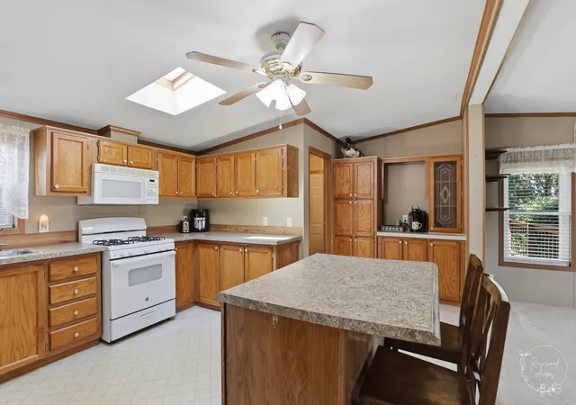 Homes for sale in Bourbonnais, IL | 20 St Francis Dr, Bourbonnais, IL 60914 | MLS# 12695449