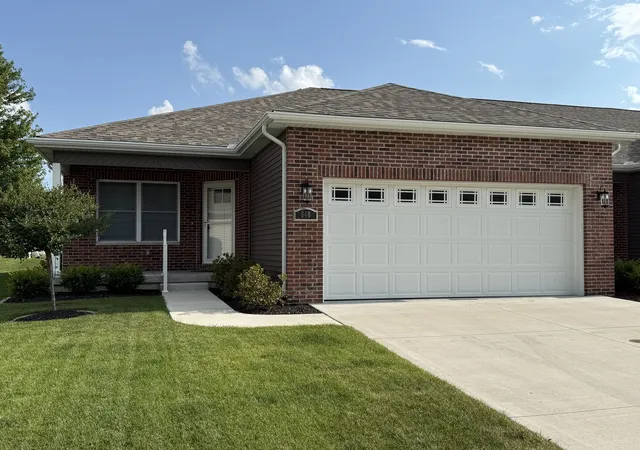 Homes for sale in Bourbonnais, IL | 840 Pheasant Run #840, Bourbonnais, IL 60914 | MLS# 12695461
