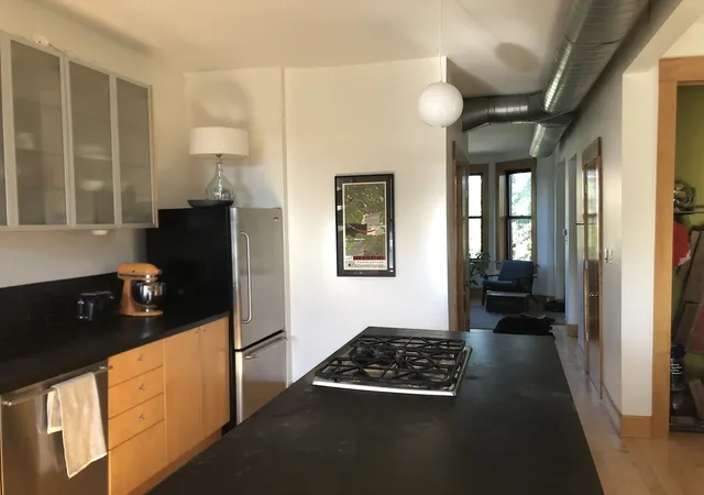 Listing Photo 3 - Condo for sale in building located at 2061 N Leavitt St, Chicago, IL 60647