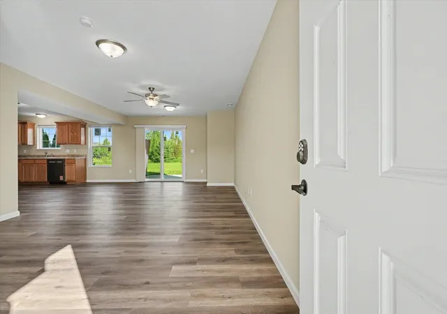 5th image of 3312 Boulder Ridge Dr, Champaign, IL 61822 | MLS# 12695500