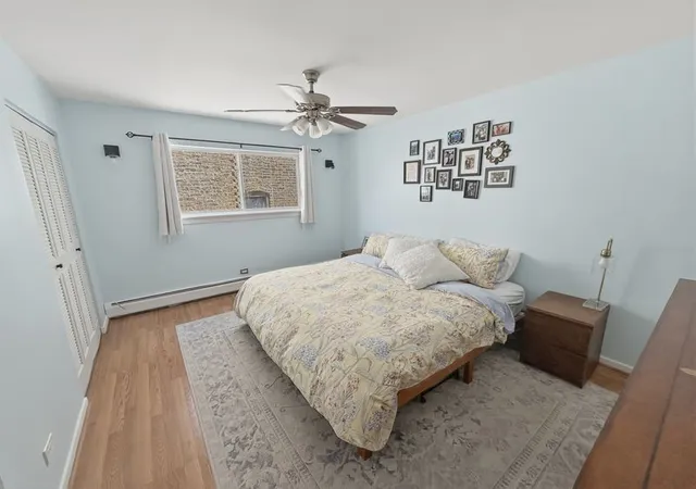 Homes for sale in Chicago, IL | 1612 W Farwell Avenue, Chicago, IL 60626 | Houzeo