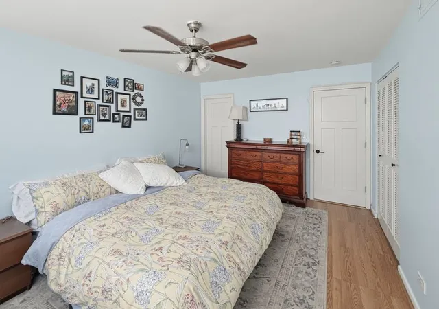 Homes for sale in Chicago, IL | 1612 W Farwell Ave #3C, Chicago, IL 60626 | MLS# 12695501