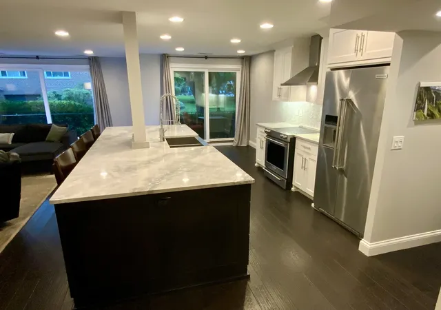 Photo 4 of Sale Pending at 1290 N Western Ave #103, Lake Forest, IL 60045 | MLS# 12695536 | Listing updated on 2026-09-18