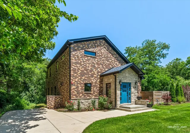 Photo 1 of Single family home for sale at 19w676 99th Street, Lemont, IL 60439 | MLS# 12695546 | Listing updated on 2026-09-15
