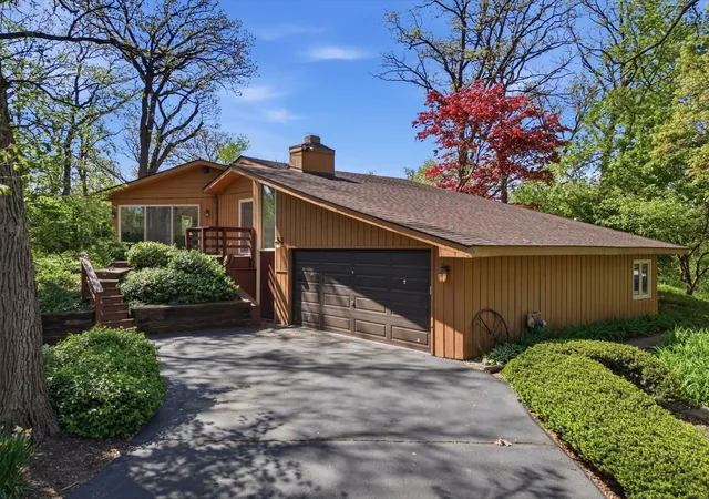 Homes for sale in Palos Park, IL | 8623 W Algoma Rd, Palos Park, IL 60464 | MLS# 12695552
