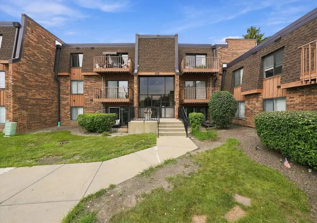 Photo 1 of Condo for sale at 112 Mullingar Ct #1D, Schaumburg, IL 60193 | MLS# 12695564 | Listing updated on 2026-09-22
