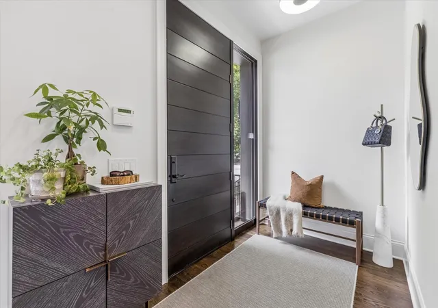 4th image of 2107 W Erie St, Chicago, IL 60612 | MLS# 12695628