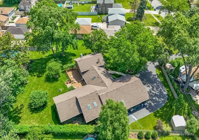 2nd image of 152 Jacquelyn Dr, Bensenville, IL 60106 | MLS# 12695645