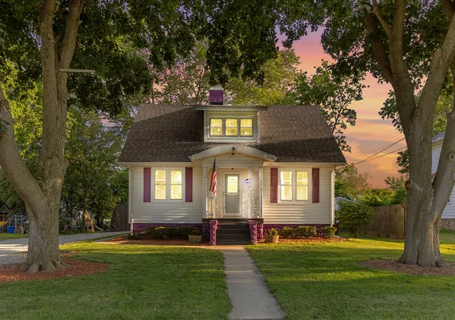1st image of 310 E Washington St, Ashkum, IL 60911 | MLS# 12695682